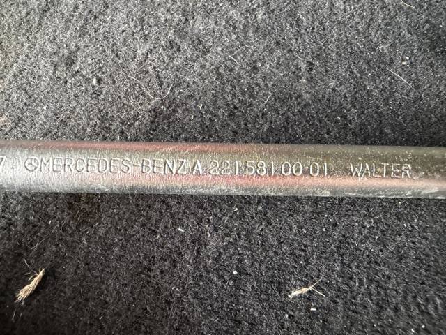 MERCEDES A2215810001 в наличии Запорожье