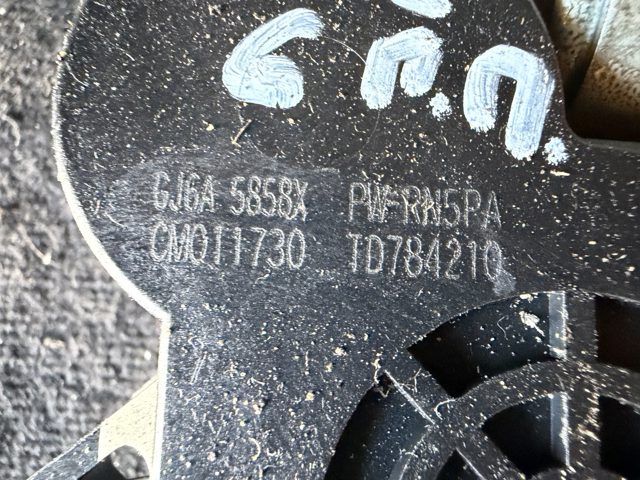 Мотор стеклоподъемника двери передней, правой GJ6A5858X MAZDA