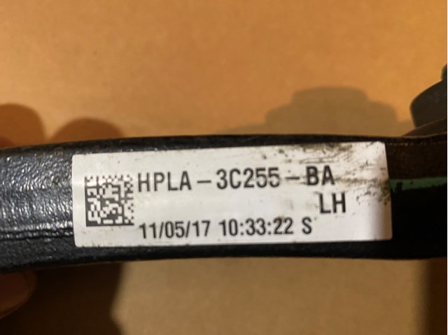 Важіль передньої підвіски нижній, лівий HPLA - 3C255 - BA