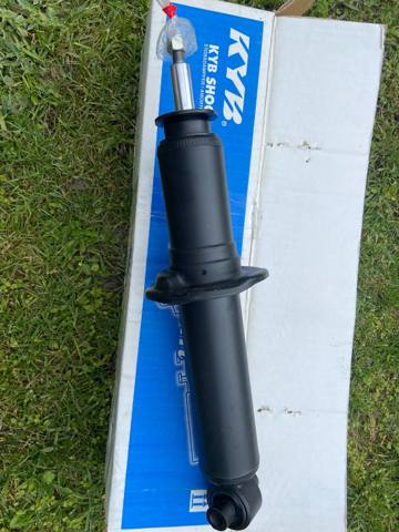 KAYABA 441040 Амортизатор задний в наличии Николаев