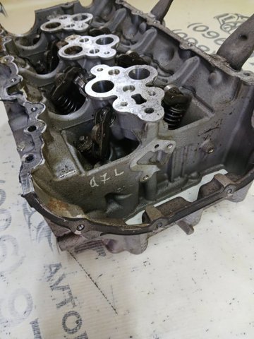 06M103061AK VAG Головка блока цилиндров (ГБЦ) купить в Полтава