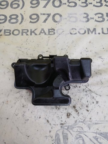 Ресивер вакуумный двигателя 06M131541C VAG