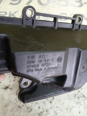 VAG 06M131541C Ресивер вакуумный двигателя в наличии Запорожье