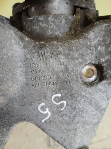 06M903143AG VAG Кронштейн генератора купить в Львов