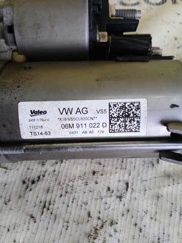 Стартер двигателя 06M911022D VAG