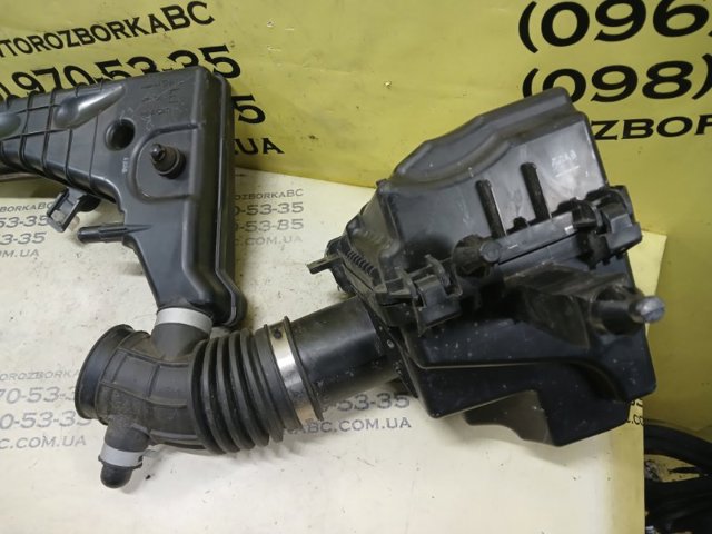Коробка фильтра 165004BA3B NISSAN