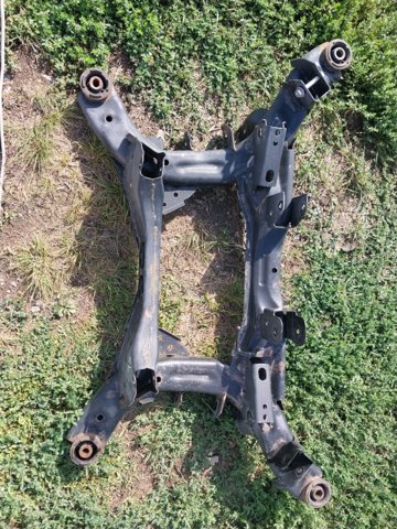 Поперечина задней подвески 20152AN00B SUBARU