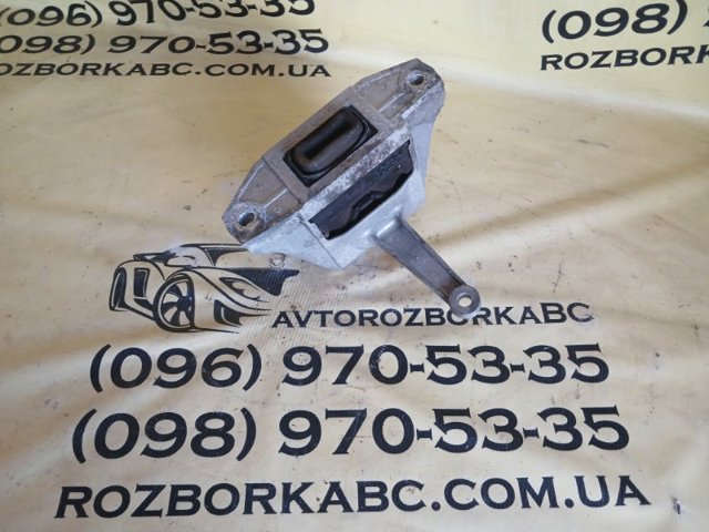 21810G2000 HYUNDAI Подушка (опора) двигателя правая купить в Чернигов