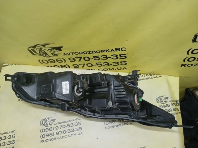 Фары 260606CA0A NISSAN