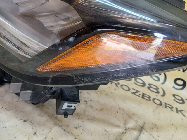 Блок фара левая 260609UF0C NISSAN