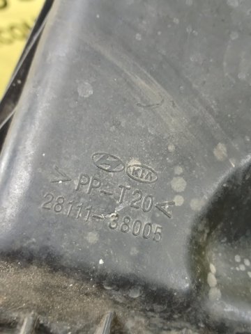 Корпус воздушного фильтра, верхняя часть 2811138005 HYUNDAI