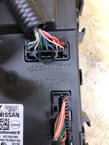 284B29UE0A NISSAN купить в Киев
