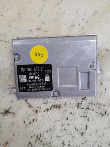 2Q0980653B Камера системы обеспечения видимости купить Черкассы