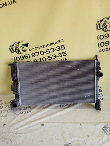 VOLVO 31338288 Радиатор охлаждения двигателя в наличии Павлоград