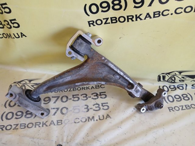 VOLVO 31360644 Рычаг передней подвески нижний левый в наличии Ужгород