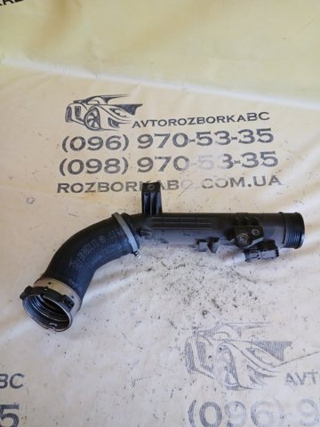 VOLVO 31422153 Патрубок интеркулера в наличии Павлоград