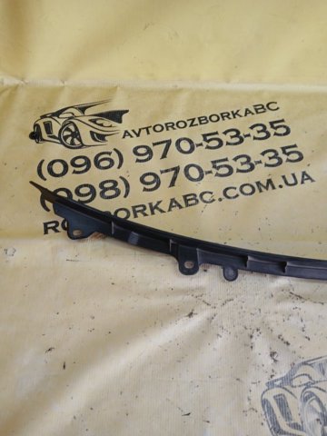 Решетка дворников 31424477 VOLVO