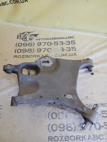 Рычаг задней подвески нижний, правый 31451836 VOLVO