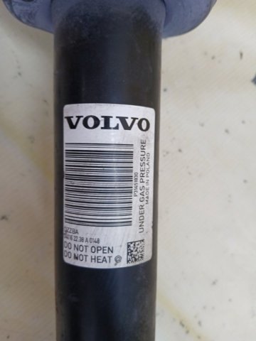 VOLVO 32213633 Амортизатор передний в наличии Украина