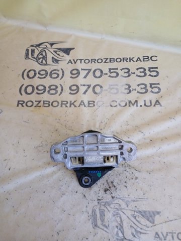 VOLVO 32298680 Подушка (опора) двигателя правая в наличии Харьков