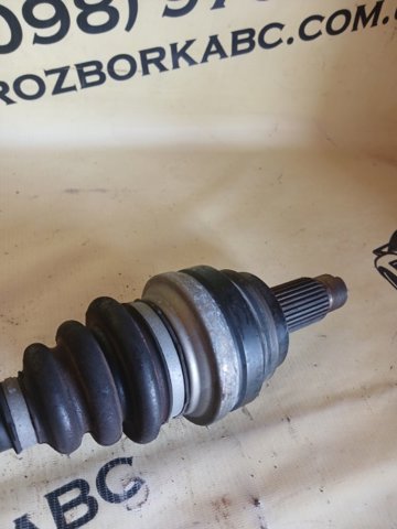 33207598038 BMW Полуось задняя правая купить в Сумы
