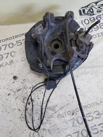 33326797508 Цапфа задняя правая купить Ровно