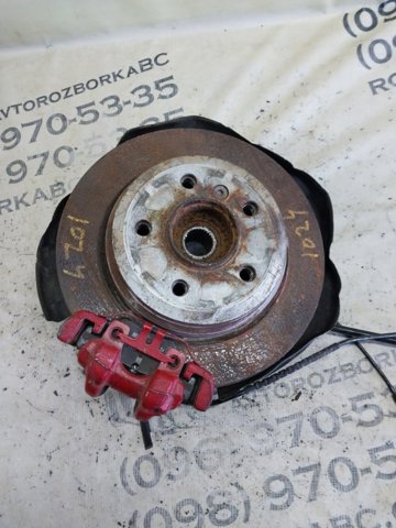 33326797508 BMW Цапфа (поворотный кулак) задний правый купить в Каменское