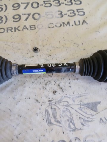 VOLVO 36003640 Правая полуось в наличии Черновцы