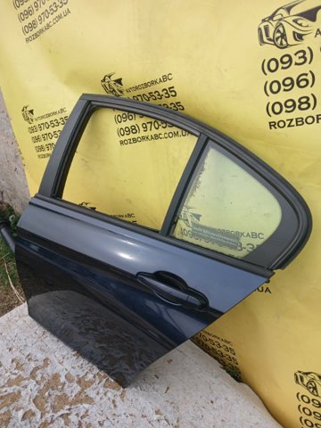 Задняя левая дверь 41007298513 BMW