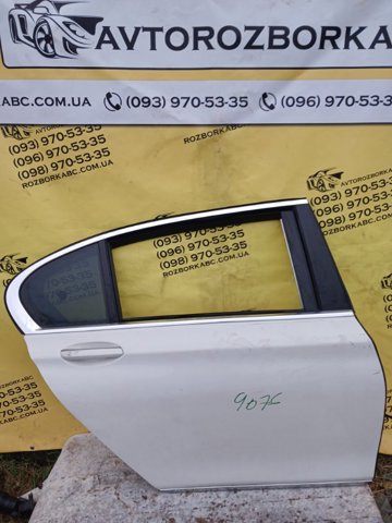 Дверь пассажирская задняя правая 41527423702 BMW
