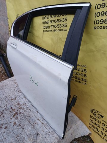 41527423702 BMW Дверь задняя правая купить в Винница
