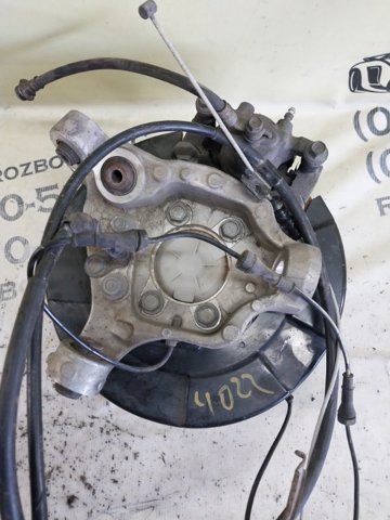 NISSAN 430211AA0A Цапфа задняя правая в наличии Сумы