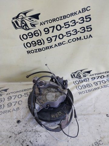 Цапфа поворотная правая 430211AA0A NISSAN