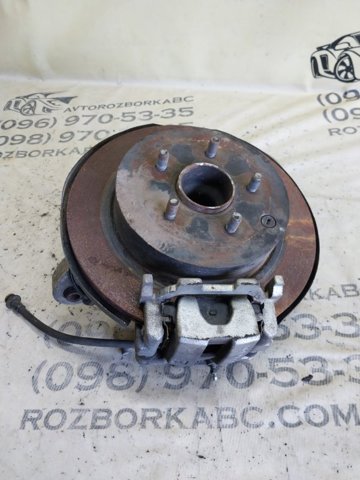 NISSAN 430211AA0A Цапфа задняя правая в наличии Чернигов