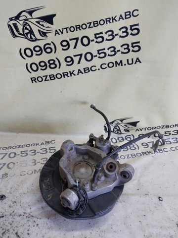 Кулак поворотный левый 430221AA0A NISSAN