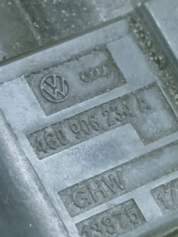 4G0906234A Разъем (фишка) генератора купить Ровно