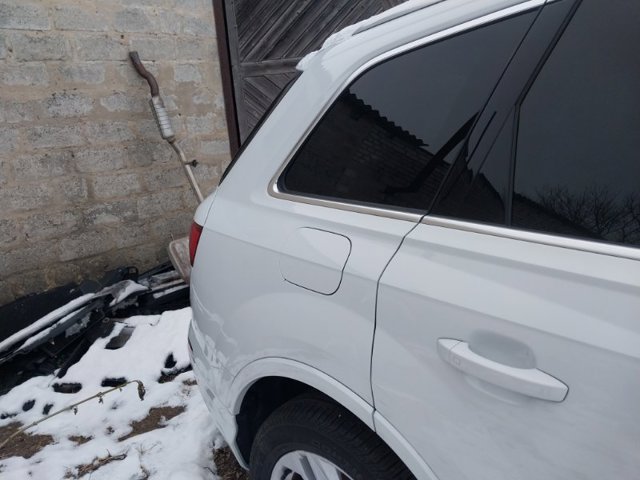 Боковая часть задняя правая 4M0809838 VAG
