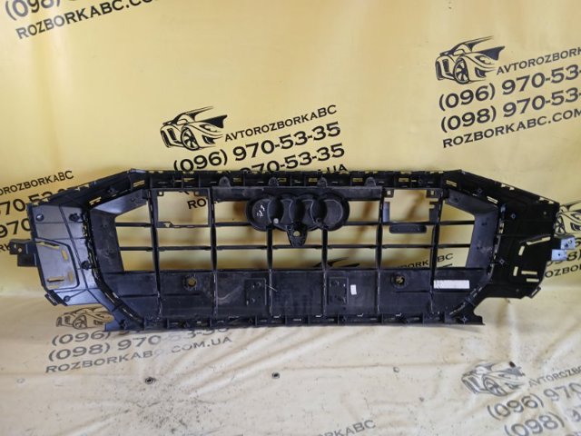 VAG 4M8853651AHMX3 Решетка радиатора в наличии Ирпень