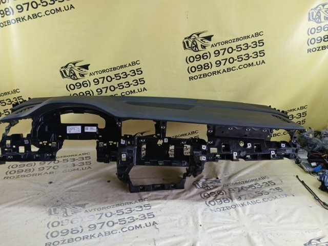 4M885700124A VAG Панель салона передняя "торпедо" купить в Чернигов