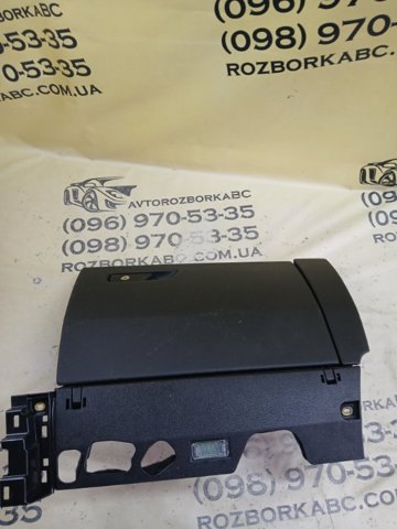 VAG 4M885703524A Ящик перчаточный (бардачок) в наличии Ужгород