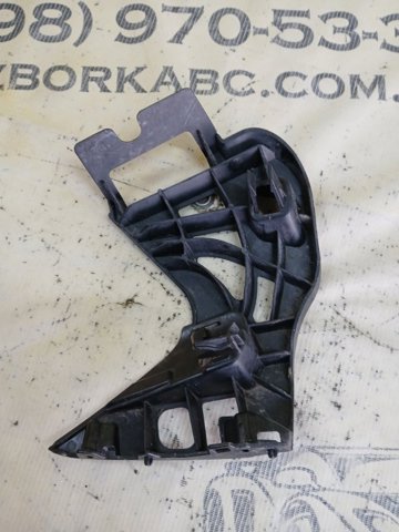 BMW 51117385348 Кронштейн бампера переднего правый в наличии Чернигов