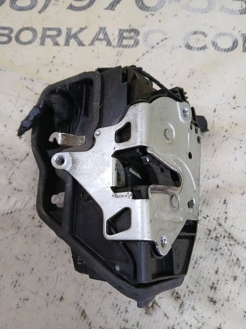 Замок задней двери, правой 51227276674 BMW