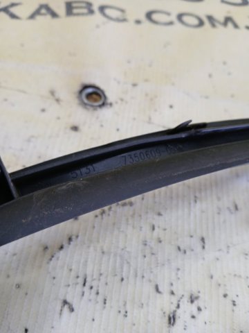 51317350609 BMW Молдинг лобового стекла левый купить в Днепр
