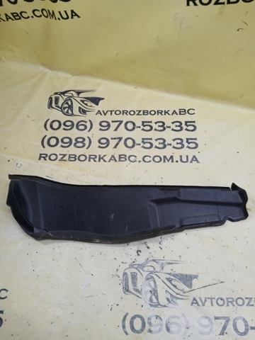 51767329399 BMW Уплотнитель крыла купить в Павлоград