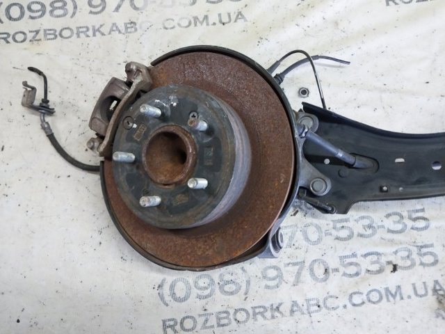 HYUNDAI 52720C2100 Цапфа (поворотный кулак) задний правый в наличии Павлоград