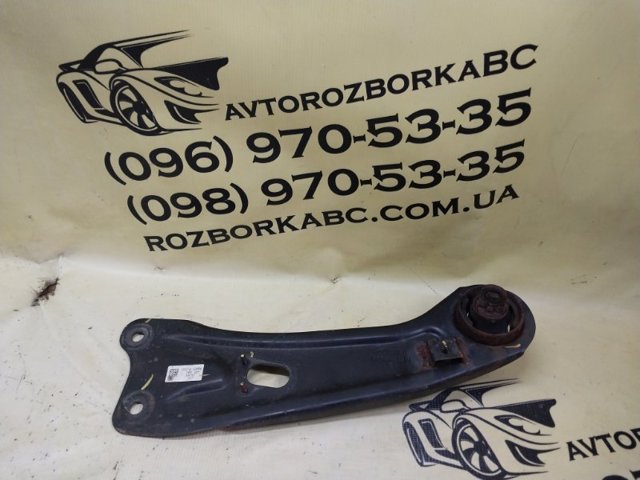 Рычаг/тяга задней подвески продольный нижний, левый 55270G2000 HYUNDAI
