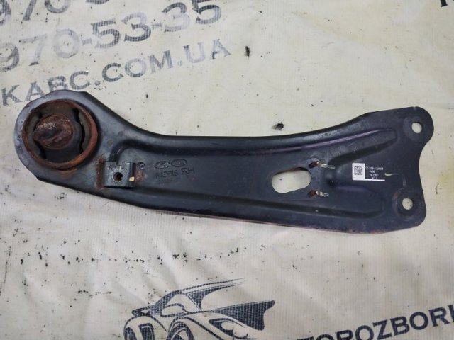 HYUNDAI 55280G2000 Рычаг (тяга) задней подвески продольный нижний правый в наличии Черновцы