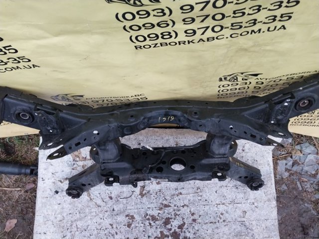 Балка задней подвески, подрамник 554005AE0E NISSAN