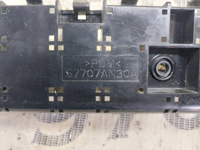 SUBARU 57707AN30A в наличии Кривой Рог