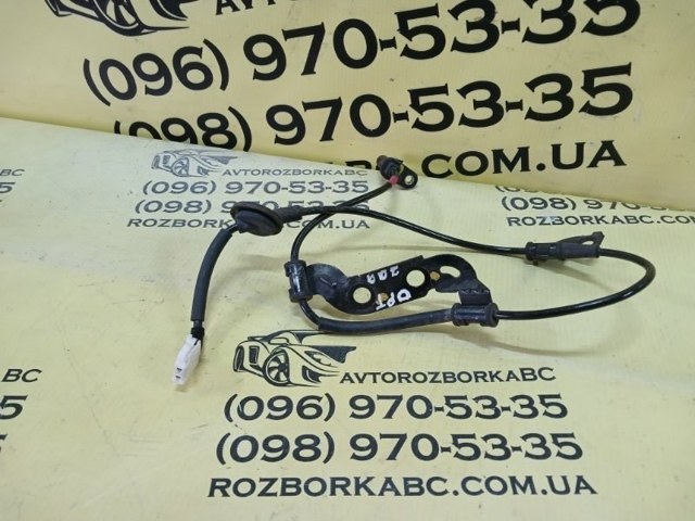 599302T000 Датчик АБС (ABS) задний правый купить Черновцы